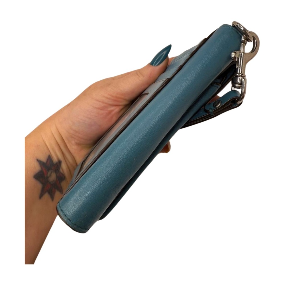 Coach Teal Blue Leather Turnlock Wristlet Wallet Zip Around ID Window - Picture 4 of 13
